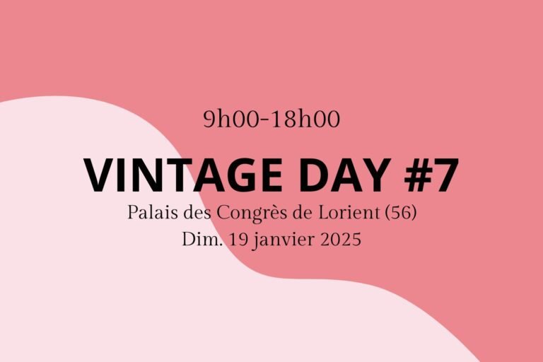 Texte vintage day 2025 sur fond rose.