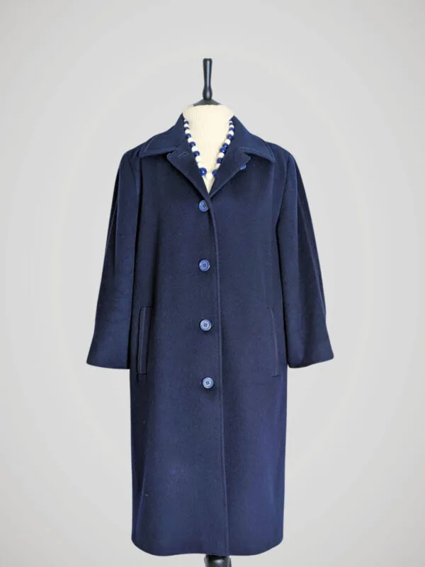 Manteau long vintage bleu marine pour femme, taille S à M, vue de face.