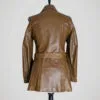 Veste-cuir-marron-vintage-femme-dos Veste vintage en cuir marron pour femme, taille XS à S, vue de dos.
