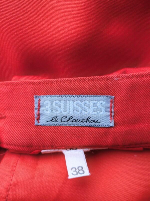 Etiquette de la jupe tailleur rouge vintage des années 80 pour femme, taille XS à S.