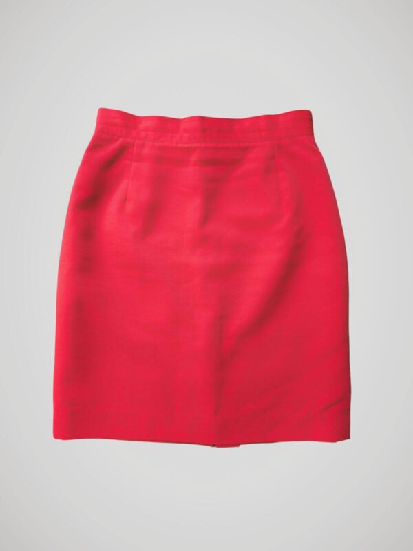 Jupe tailleur rouge vintage des années 80 pour femme, taille XS à S, vue de face.