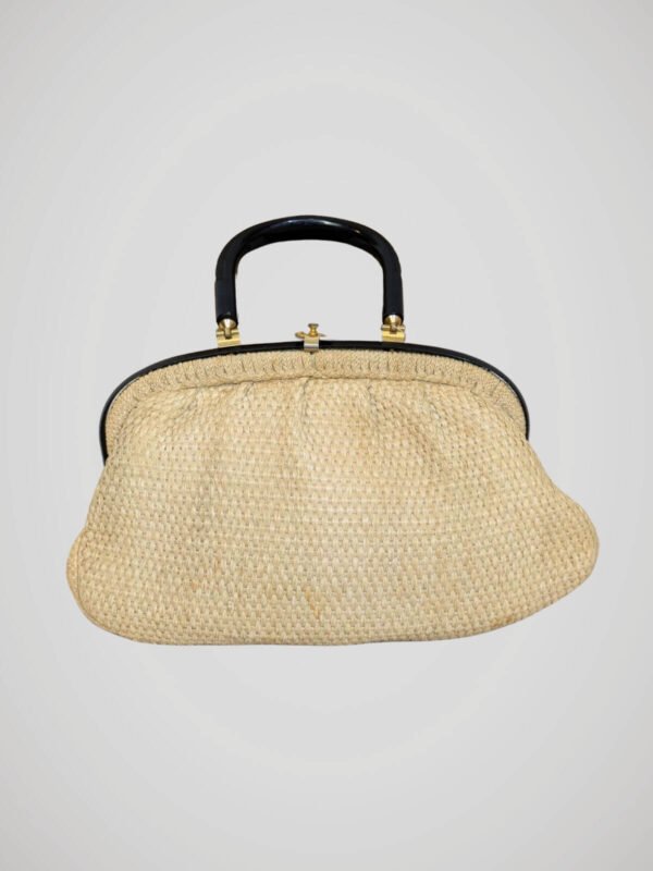 Sac à mains en raphia crème vintage des années 50, vue de face.