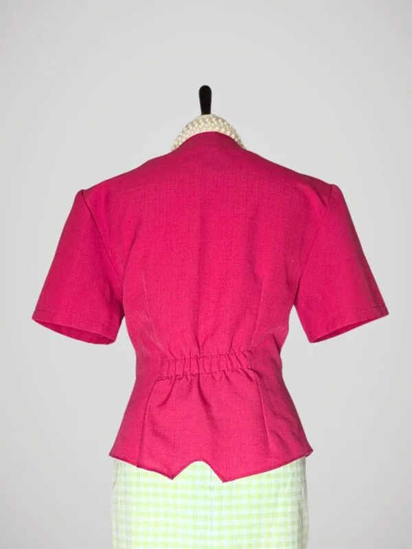 Veste portefeuille rose fuchsia, à manches courtes, vintage des années 80, pour femmes, taille S à M, vue de dos.