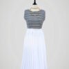 Jupe longue plissée blanche, vintage des années 80, pour femme, taille M à L, vue de face.