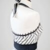 Robe d'été pour femme rayée noire et blanche style marinière, taille XS, à S, vue de dos.